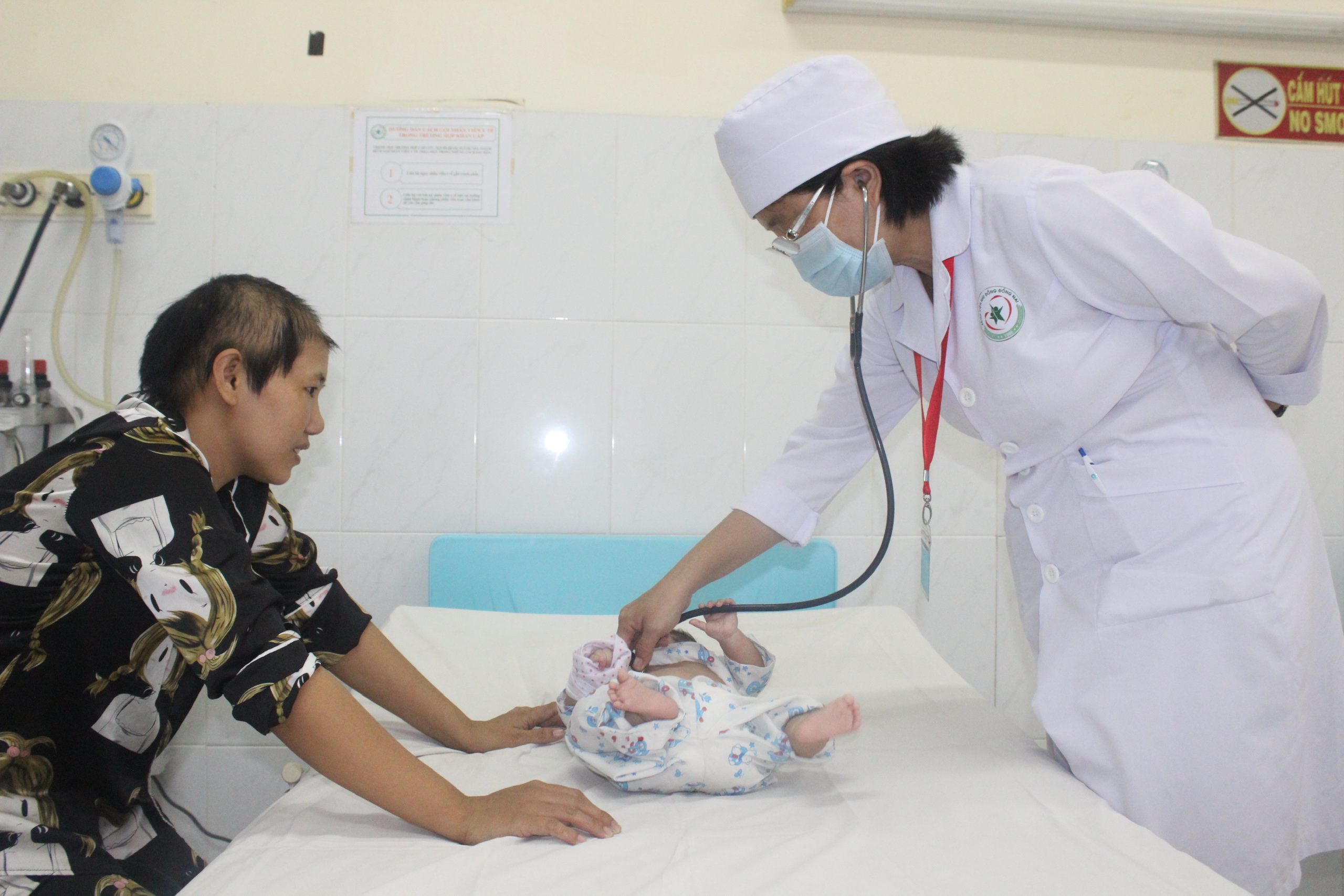 15.1-H1 WEB Tiêm vaccine.jpg