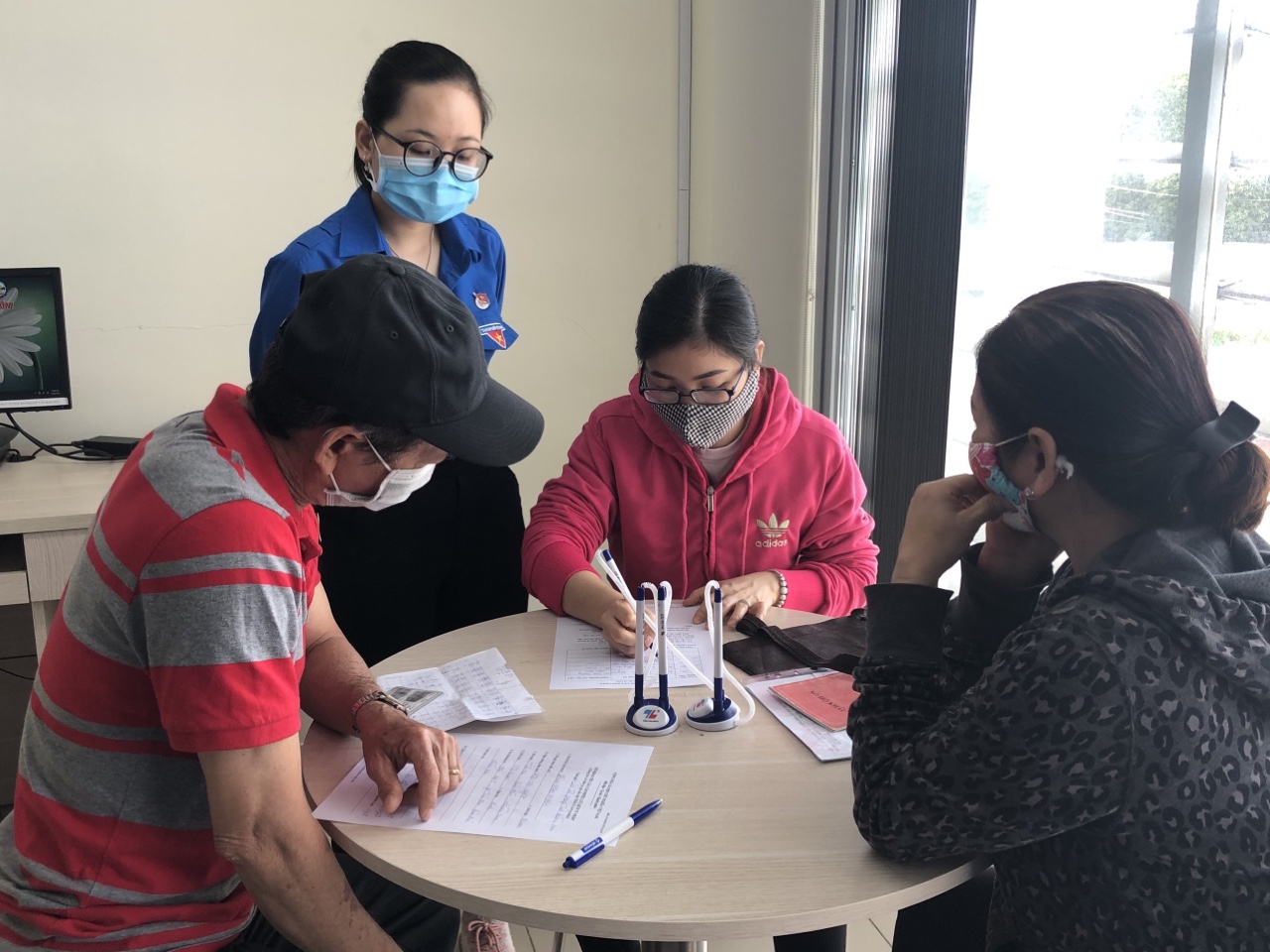 17.2- HqTin hanhchinh.jpg