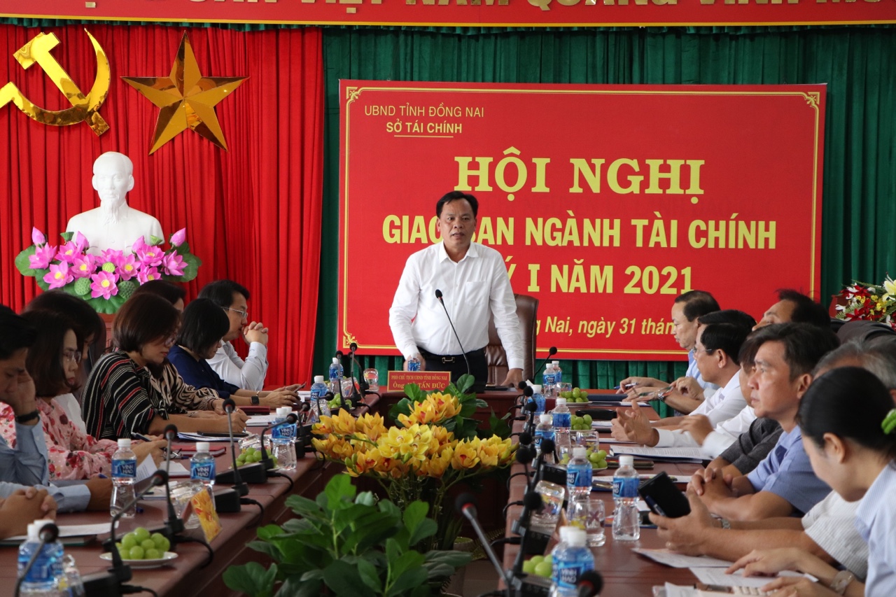 6.4-Hình tin Hội nghị Ngành TC.jpg