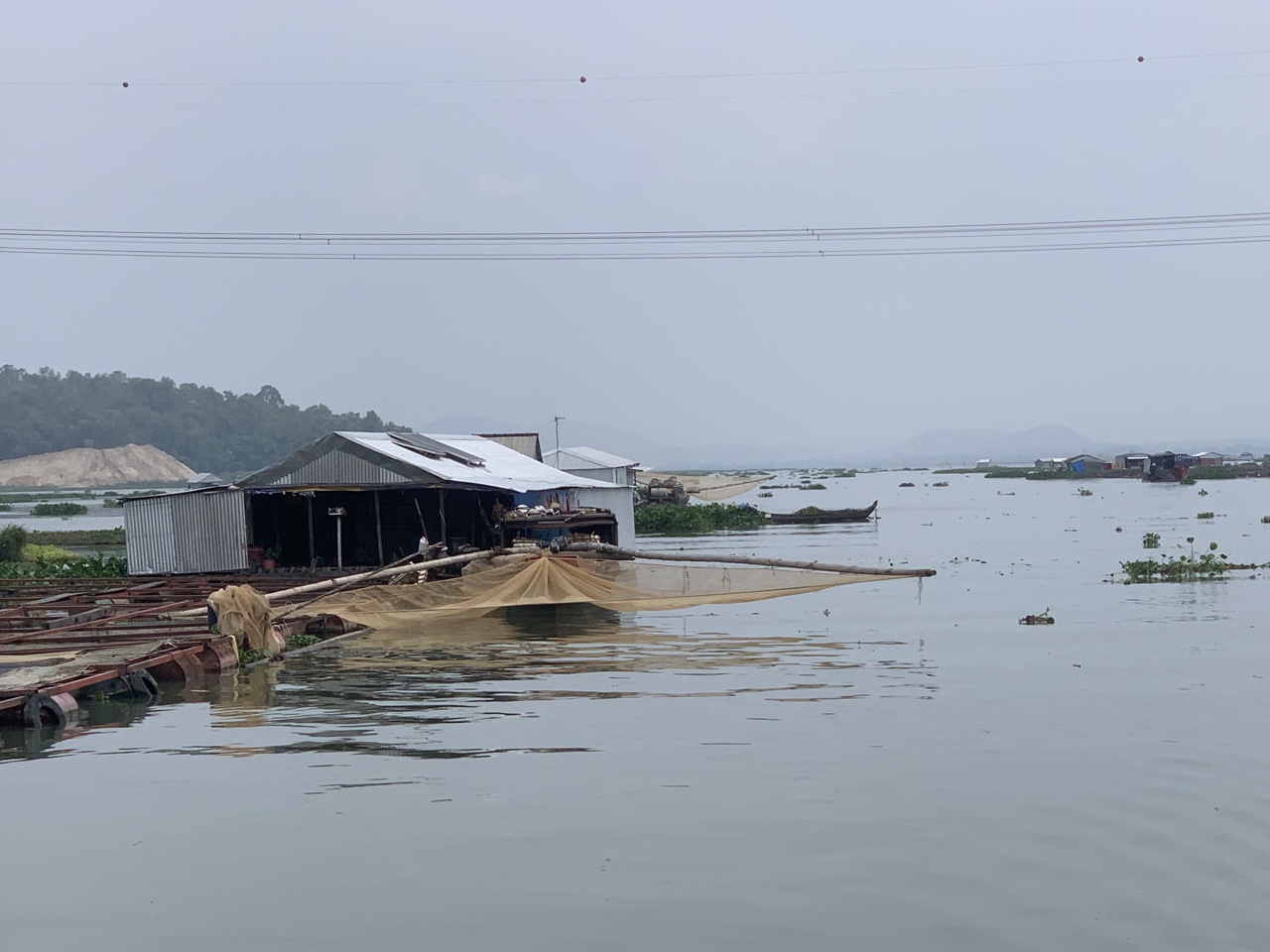 27.4-H3 Cấm các nghề khai thác thủy sản tận diệt.jpg