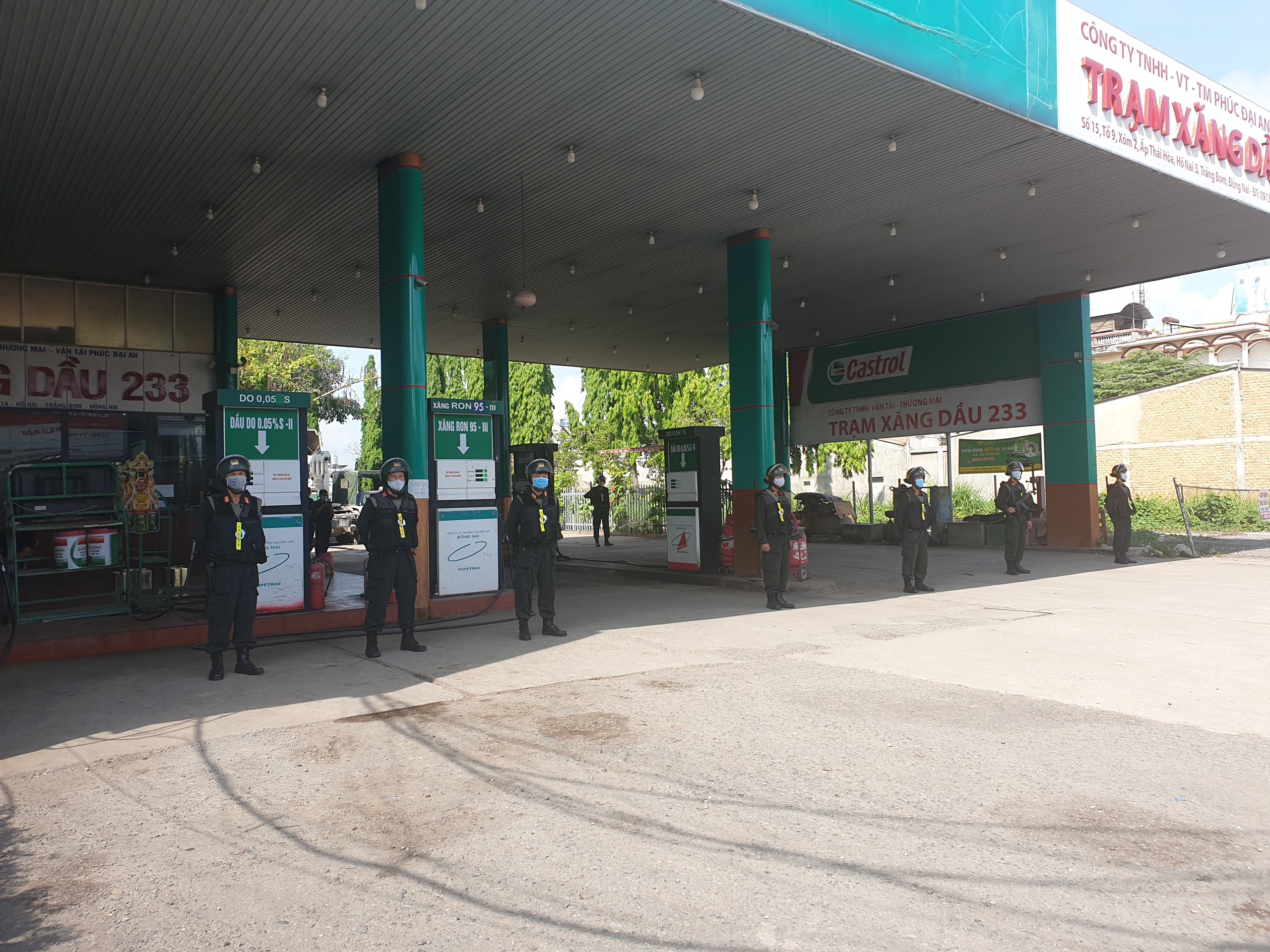 19.5-H2 Bắt khẩn cấp chủ Trạm xăng dầu 233.jpg