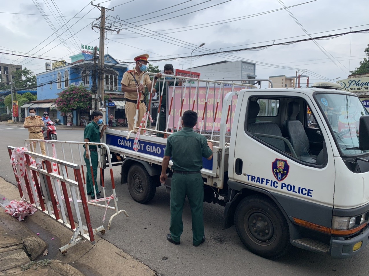 z2514685665787_d524266816cead7be001f4902646f452 (1).jpg