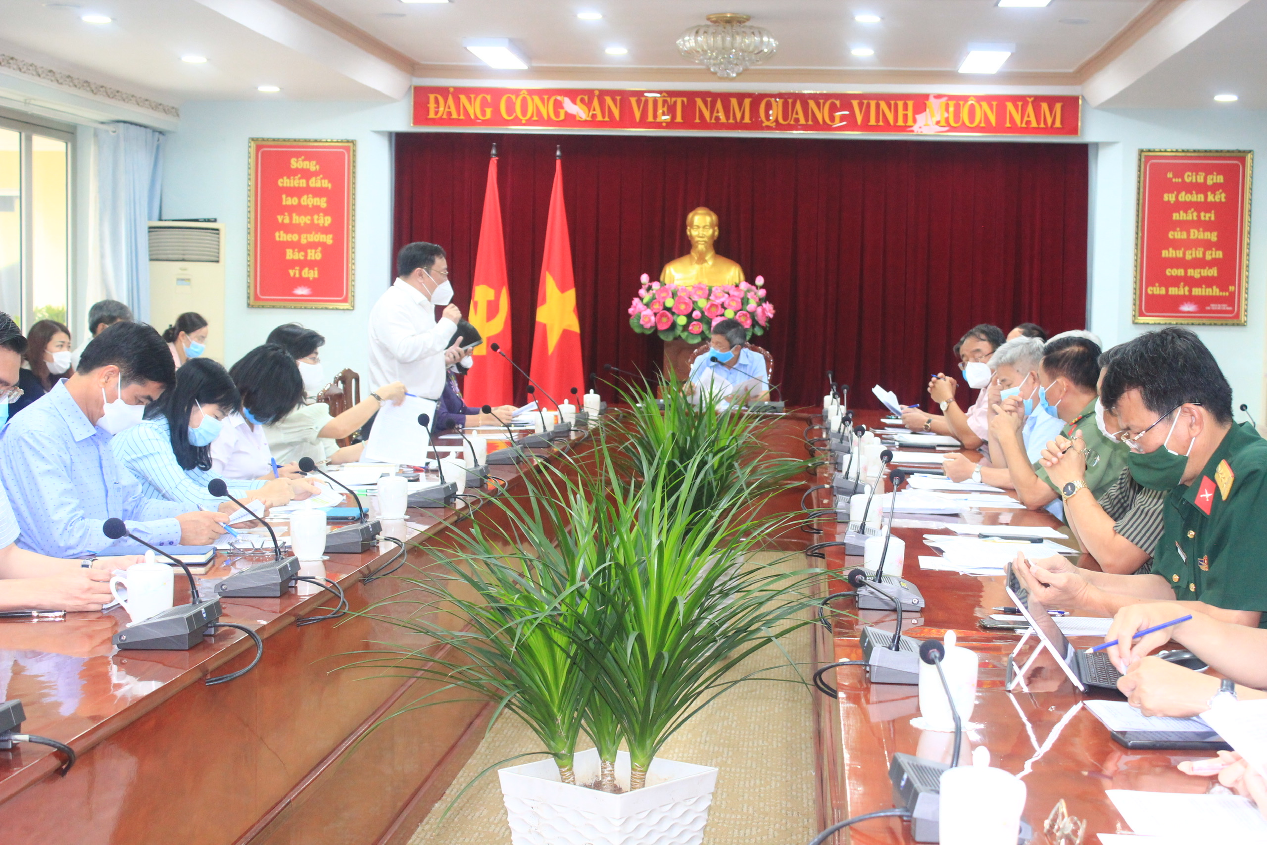 z2601543513930_4ac34c91f2f5f57cc31c213409cd7fcc.jpg