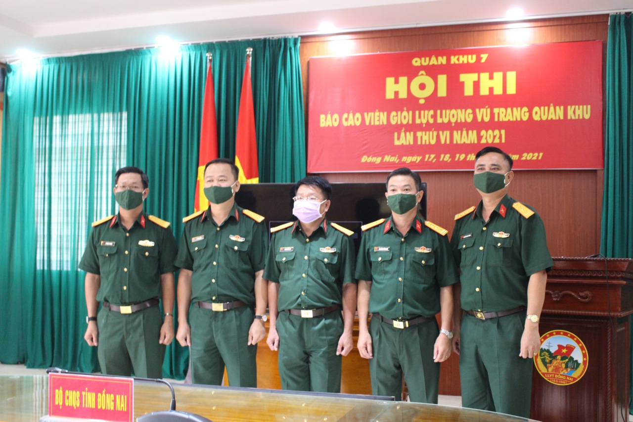 29.7-hội thi báo cáo viên cấp Quân khu năm 2021-1.jpg