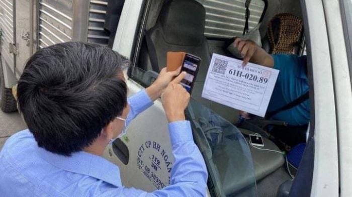 30.7 Cần tạo thuận lợi trong cấp thẻ nhận diện “luồng xanh”.jpg