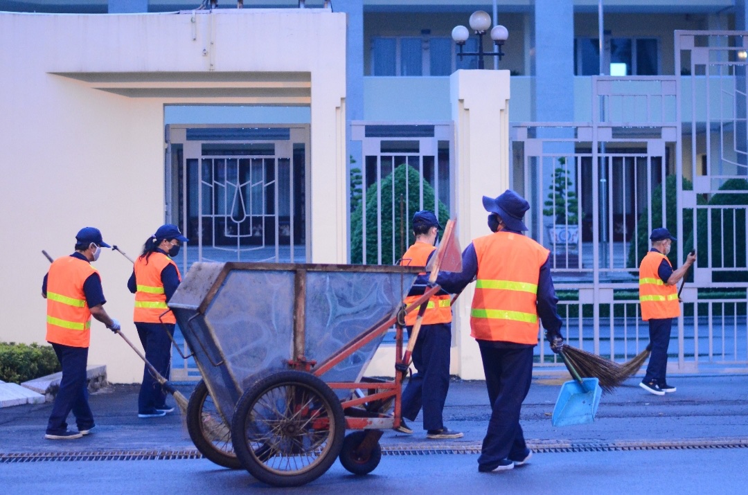 2.8 Bổ sung một số dịch vụ vào danh mục hàng hóa, dịch vụ thiết yếu.jpg