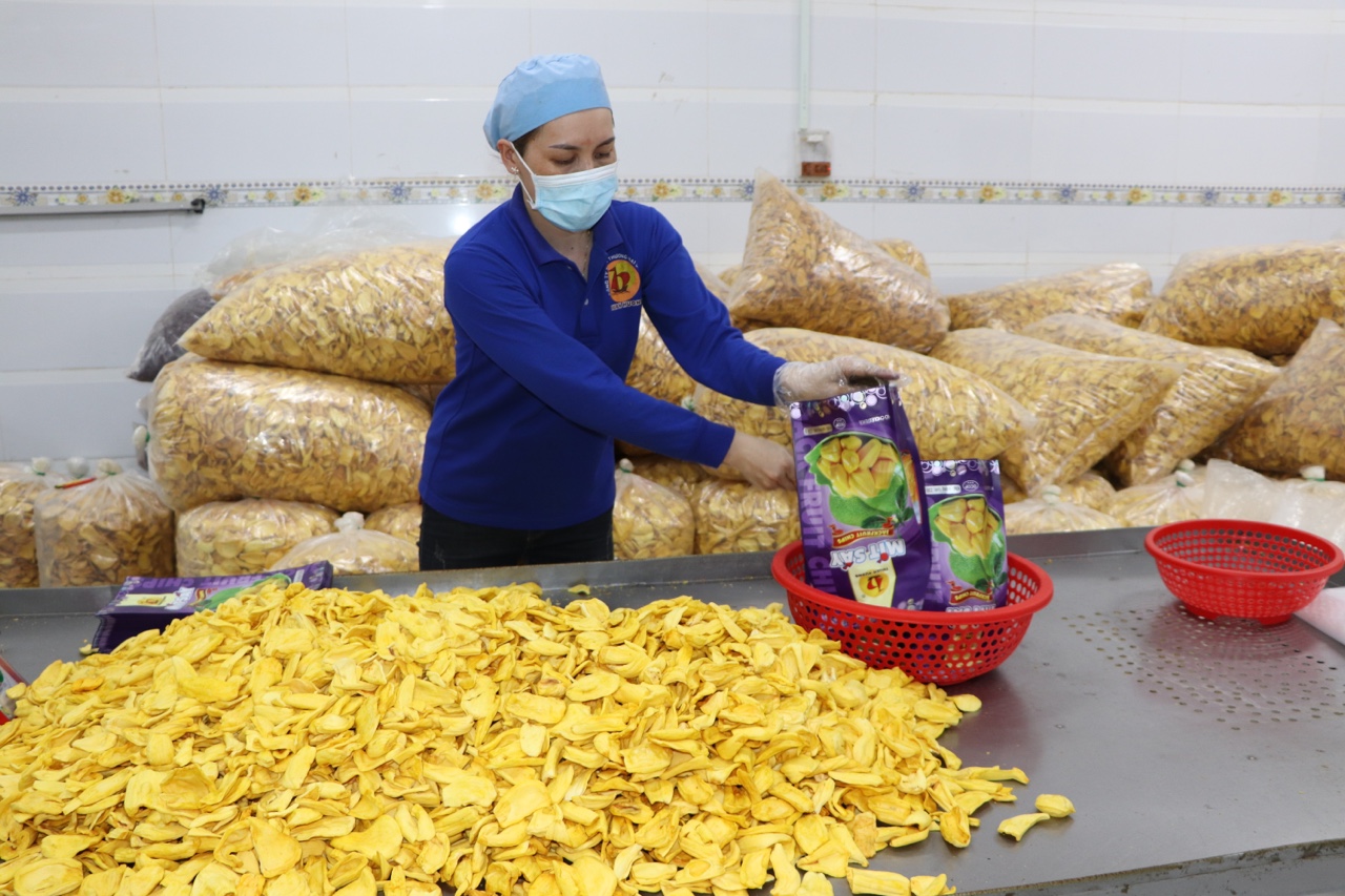 3.8- tái cơ cấu NN 2.jpg