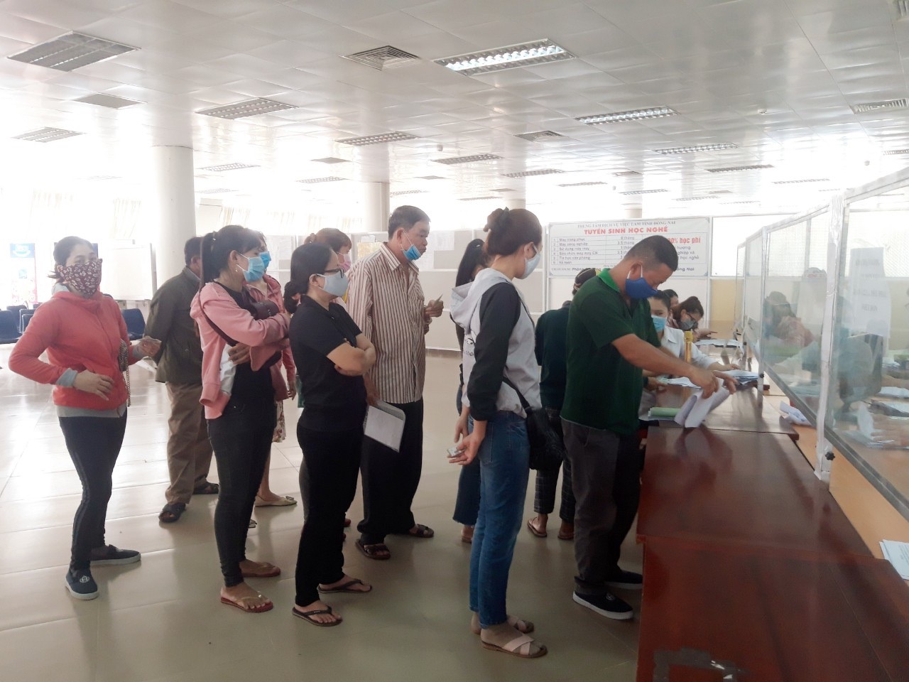 8.8-Chi trợ cấp thất nghiệp cho trên 32 ngàn người lao động.jpg