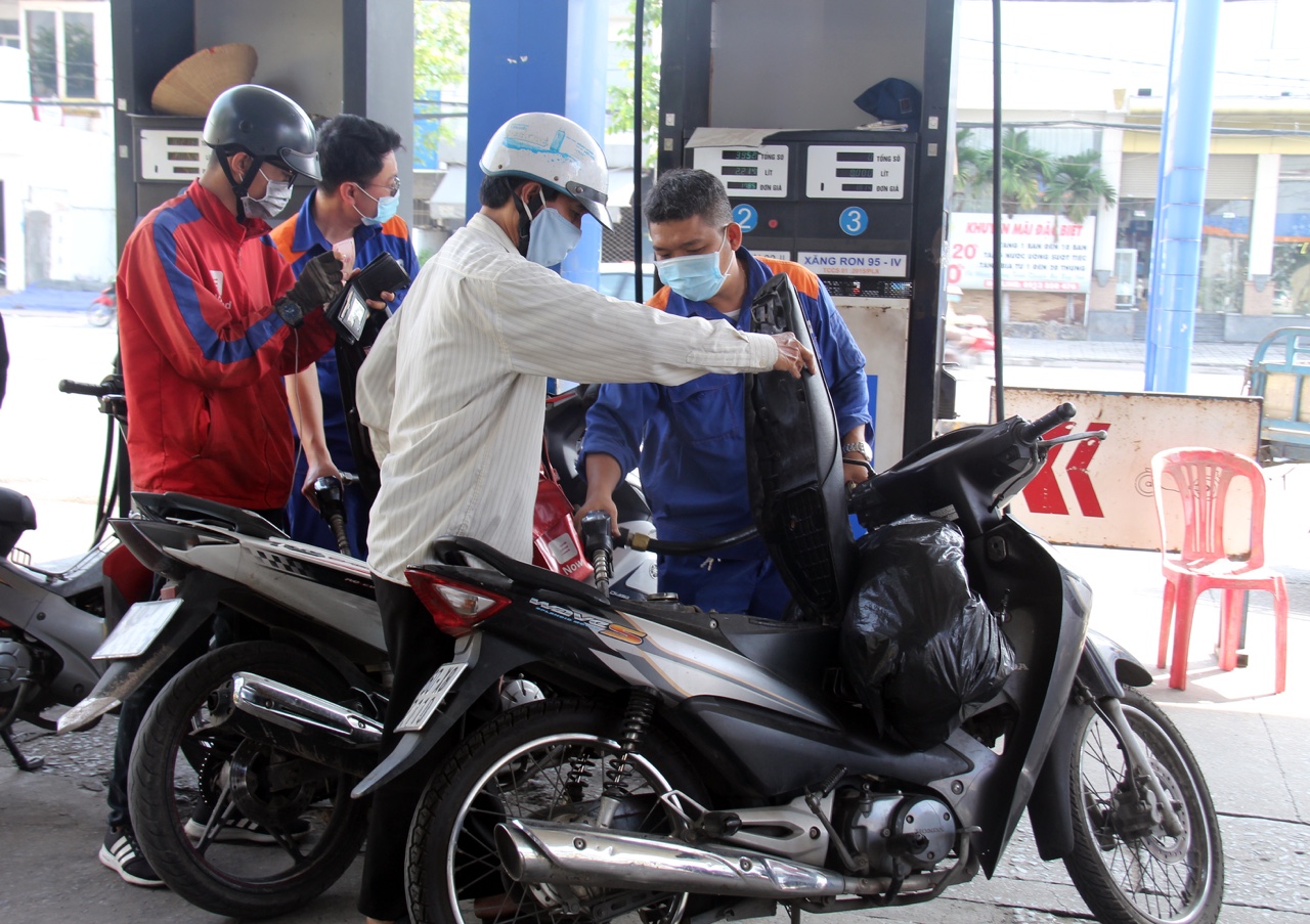 20.8-Tin dieu chinh_Petrolimex.jpg