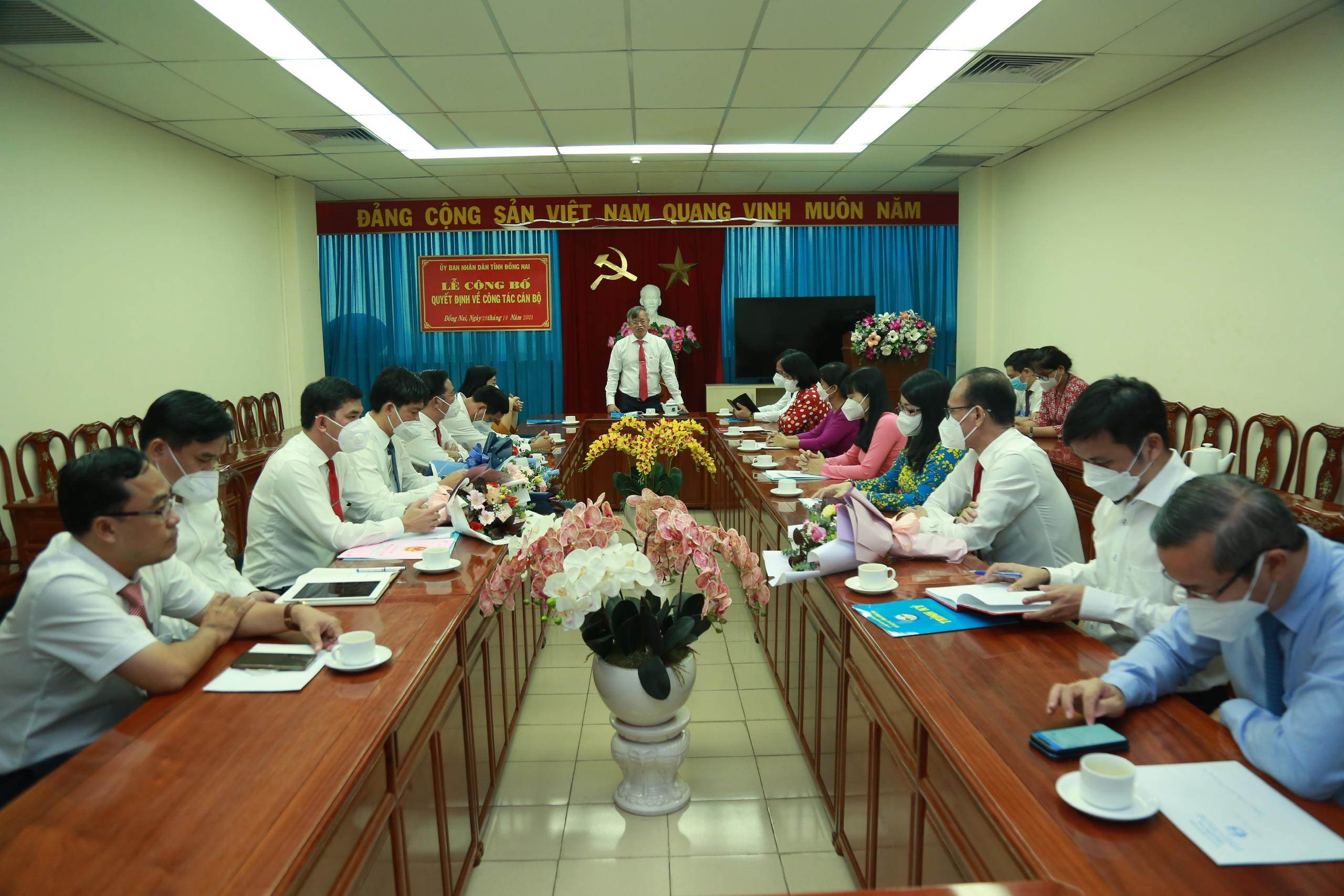 7ac667a612d8da8683c9.jpg