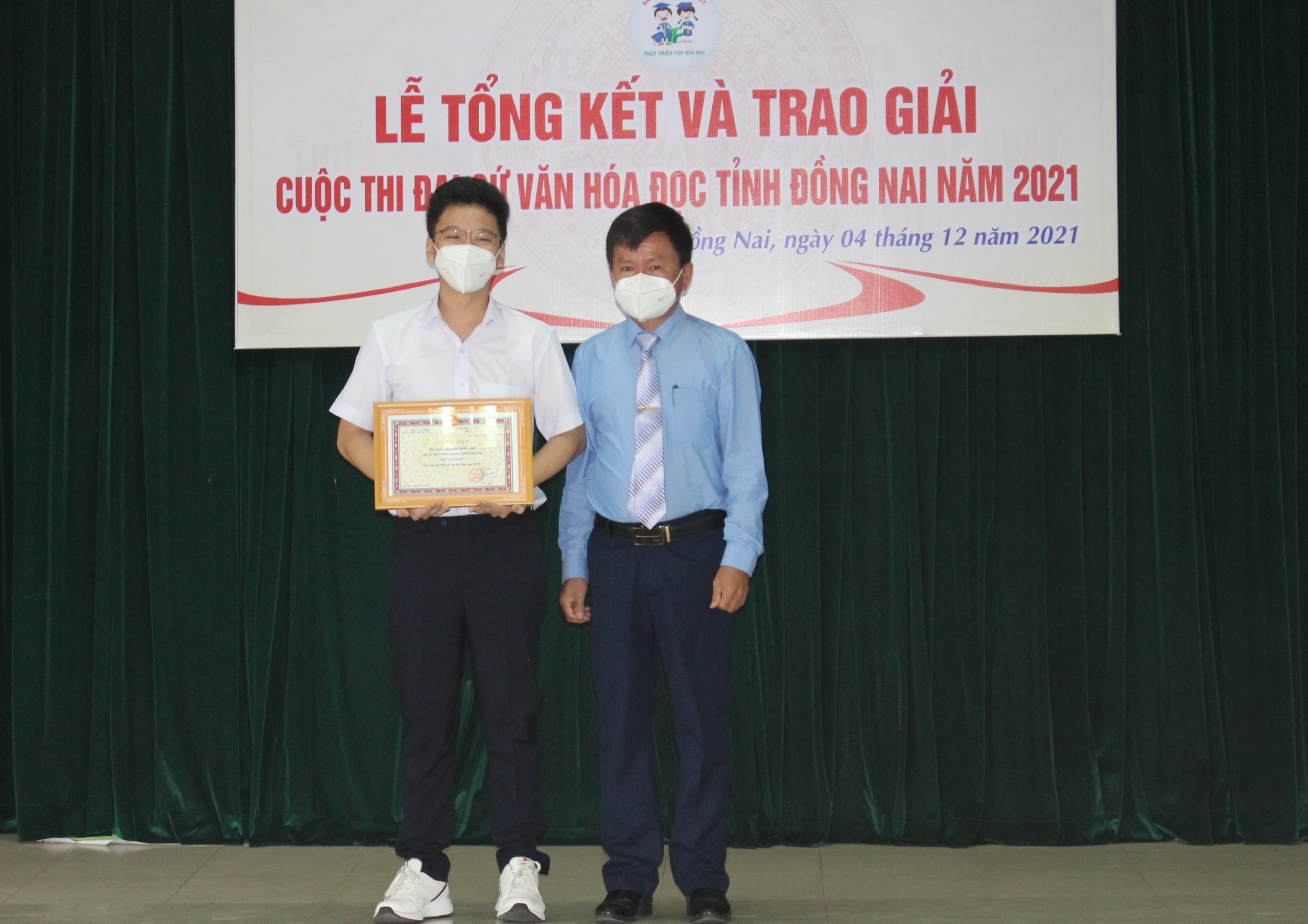 49366db15f55940bcd44.jpg