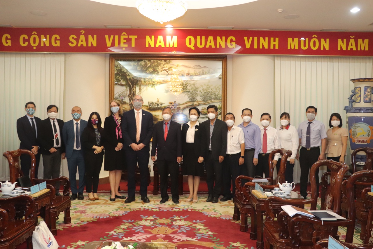 1.2-4-12-2021-tan Lãnh đạo tỉnh Đồng Nai và Lãnh sự quán Hoa Kỳ.jpg?t=1752456061