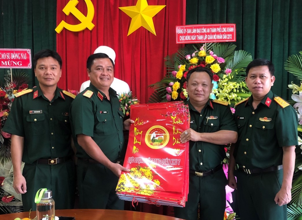 z3047600197360_fa1da3e5b404e6d9c776d2637068c71c (1).jpg