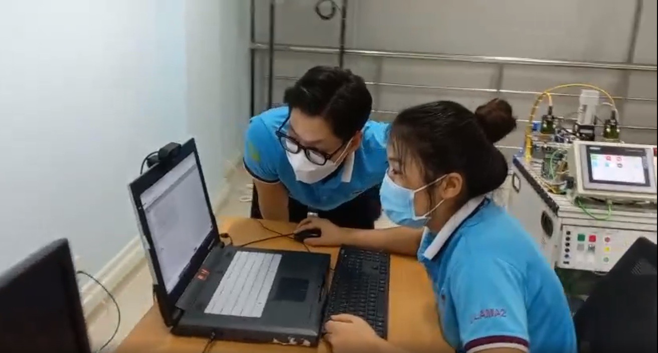 6.1-Nghề công nghiệp 4.0 Nghề mới, nhiều hấp dẫn.jpg