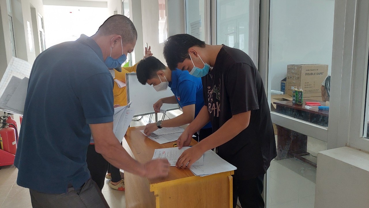 10.2-Nâng mức hỗ trợ tiền ăn cho bệnh nhân Covid.jpg