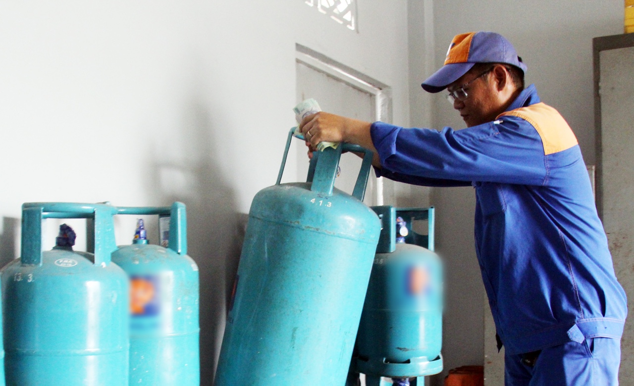 6-3 Giá gas bán lẻ tiếp tục tăng cao.jpg?t=1752456061