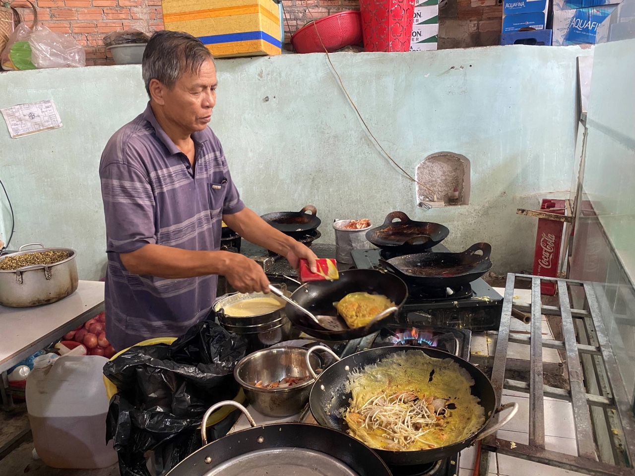 9-3 Vãn cảnh chùa, thưởng thức đặc sản trên núi Chứa Chan.jpg