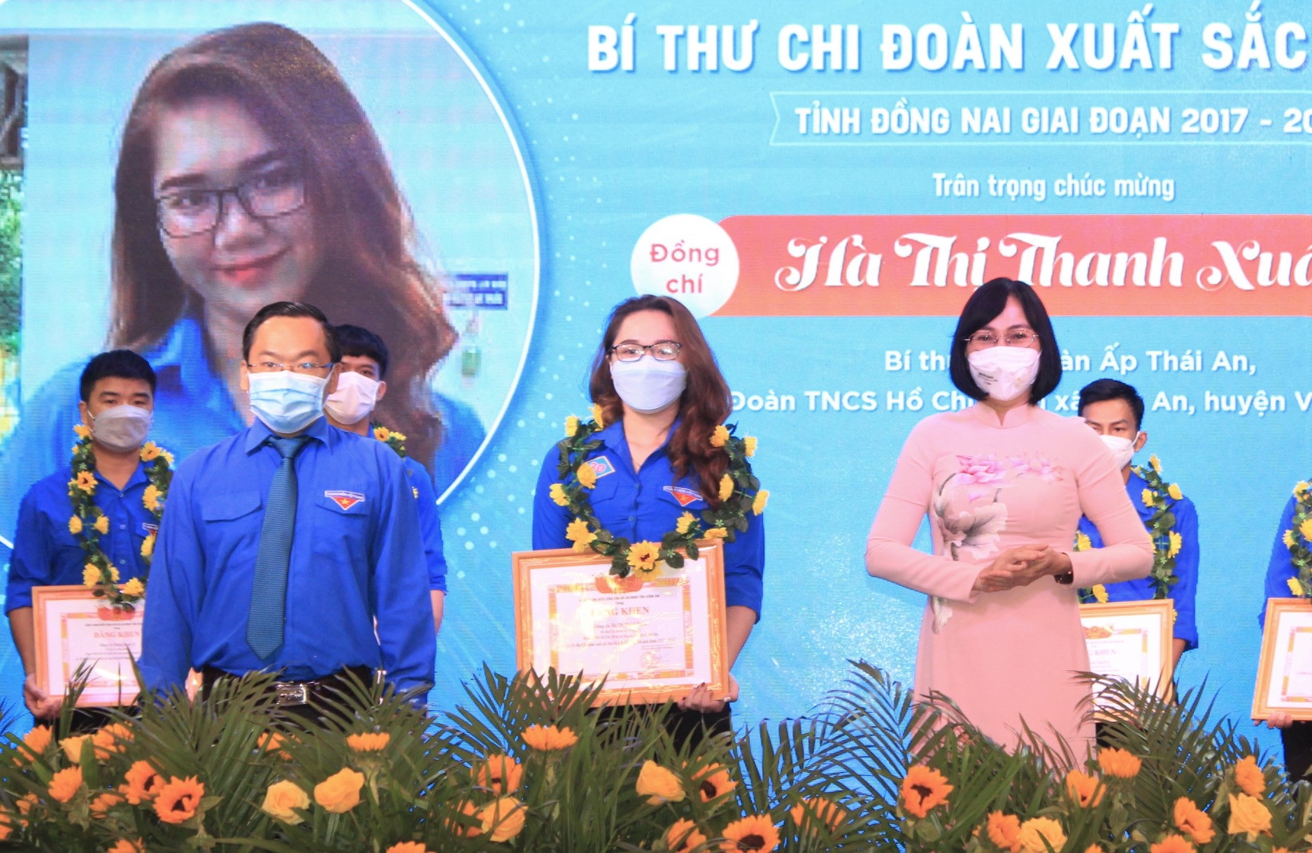 1abbbb53-a367-4428-a61d-35441cc10975.jpg