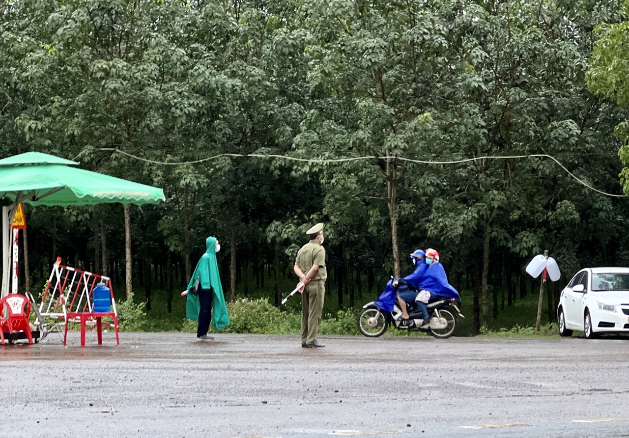 12-4 Tạo thuận lợi hơn cho người dân khi qua Hương lộ 10-1.jpg?t=1752814360