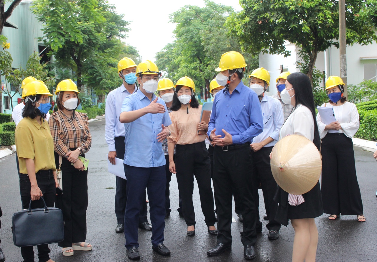 14.4-kiểm tra các khu xử lý chất thải H1.jpg