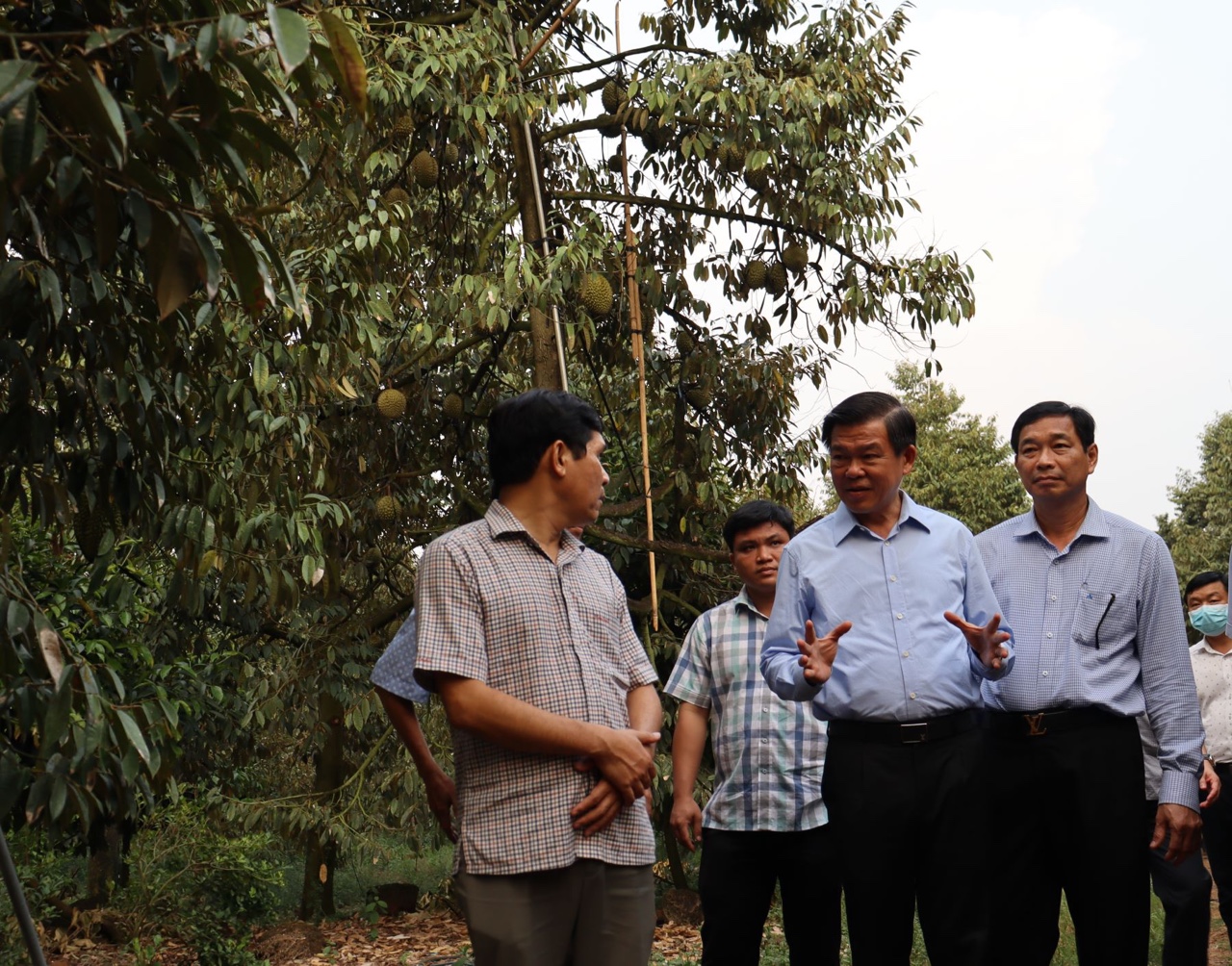 14.4-khảo sát một số cơ sở sản xuất kinh doanh H4.jpg