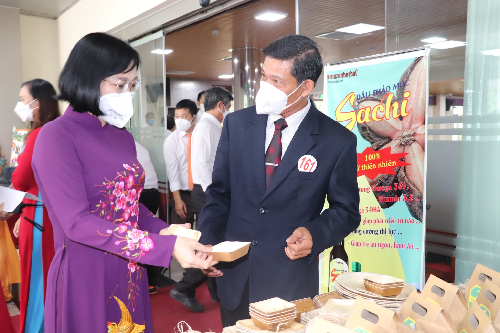 19.4-Chuỗi sự kiện nhân ngày Đổi mới sáng tạo.jpg