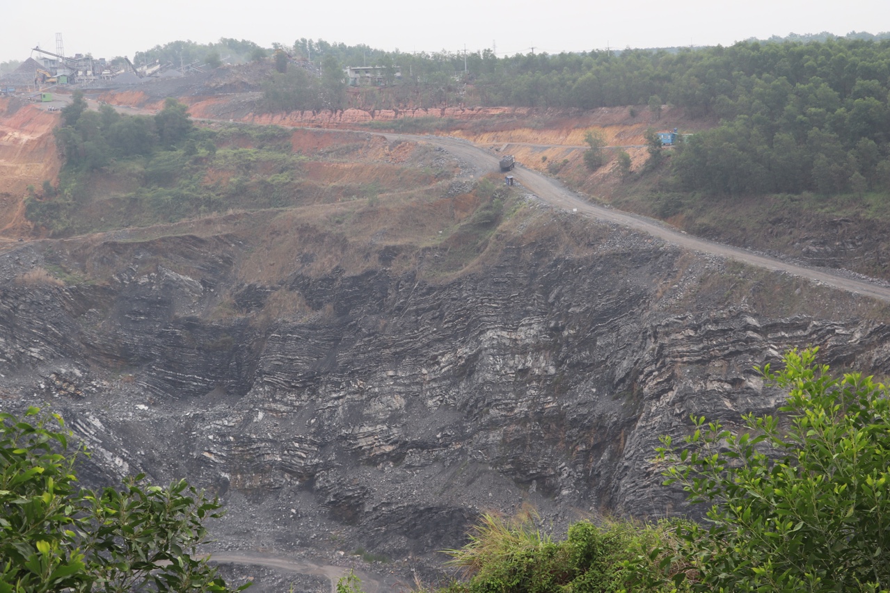 12.5-cụm mỏ Phước Tân - Tam Phước lắp camera.jpg