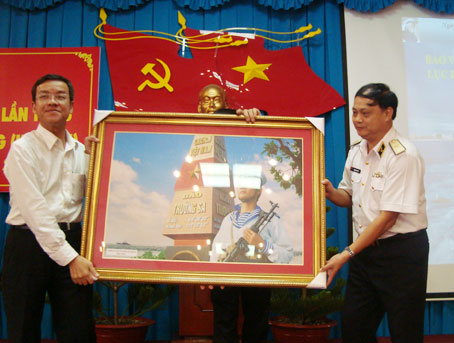 19.7-Tỉnh ủy triển khai quán triệt Nqtw5_02.jpg?t=1762423332