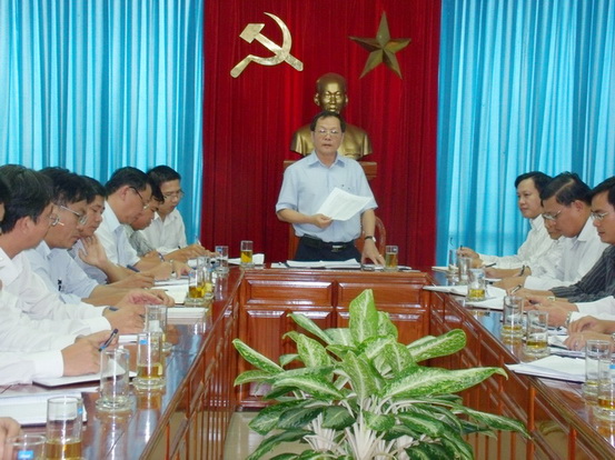 Bantin 7.25 (TT) - Go kho cho cong trinh duong day 500kV.jpg