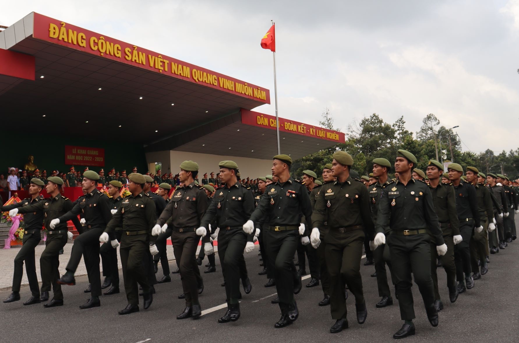 17.9- Lễ khai giảng TLQ2-2.jpg?t=1752814360