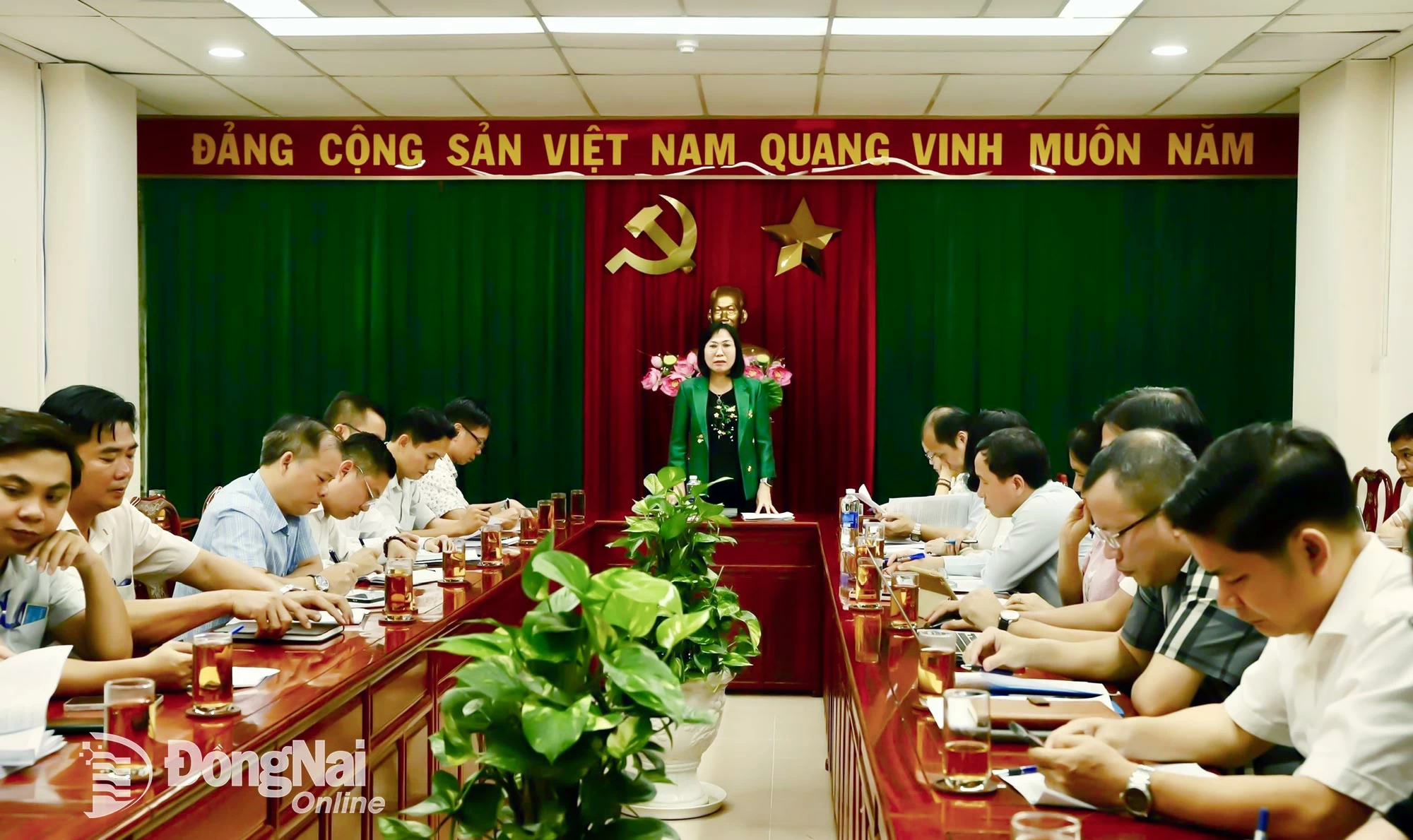 anh8