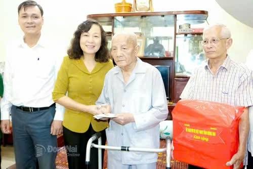 z6959172748171 0b7ada2bb1c1e250bda561aad1b76a47