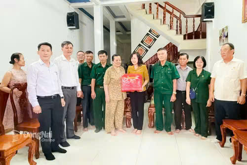 z6959172751033 8a1fdd976c64784aec77ac181686e445