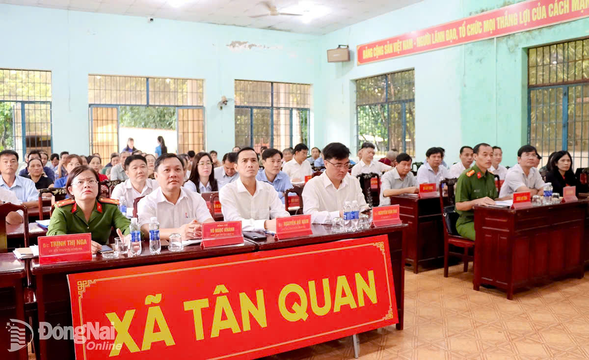 z7039204058200 d15f859ebc984f20455ebdcff64b3f8f