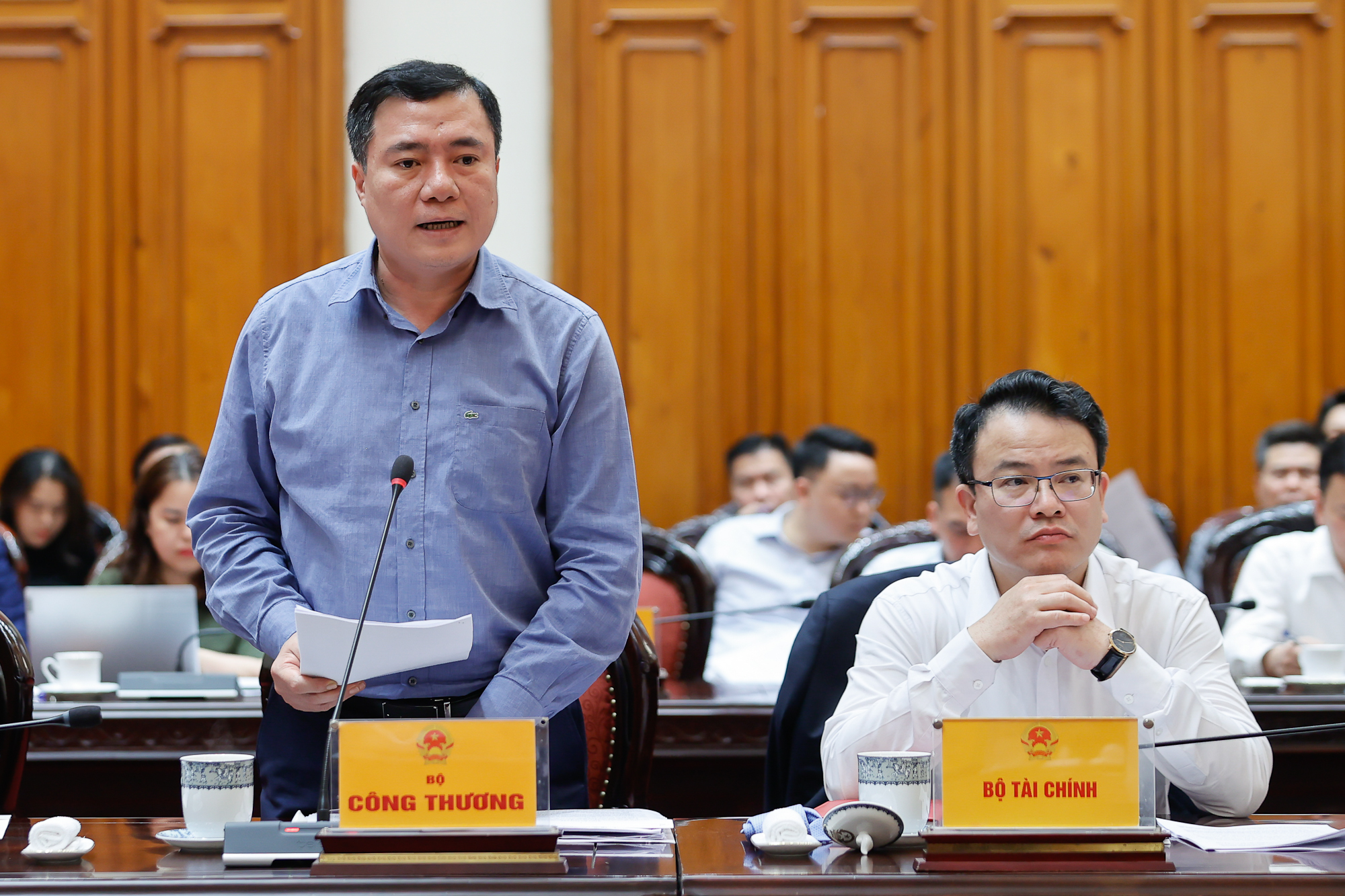 img2157 17737449073141943931675