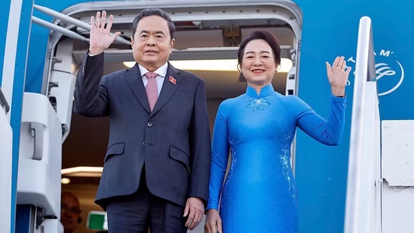 vna potal chu tich quoc hoi bat dau tham chinh thuc cong hoa italy 8694913 337 jpg avif