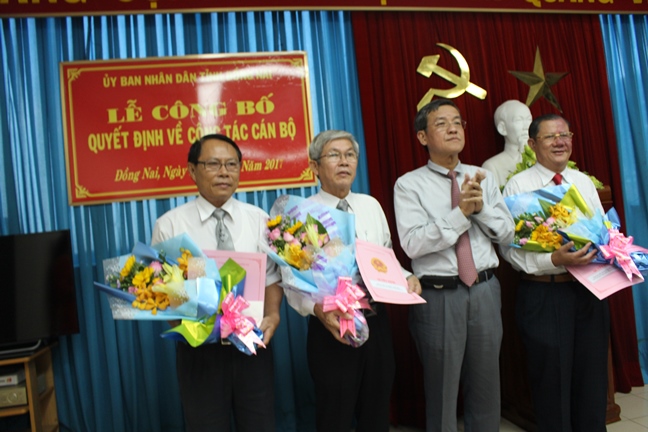 1808-congboquyetdinh2.JPG