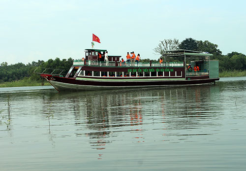 2408-khaithactour2.jpg
