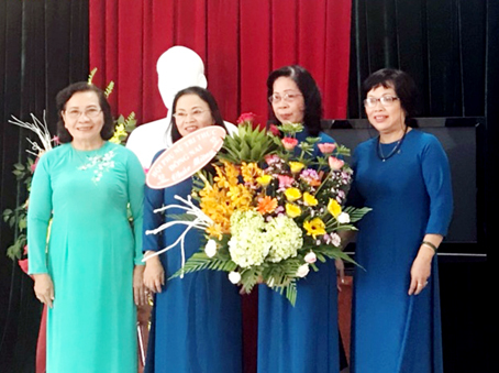 061218-ThanhLapChiPhoiNuTriThucHuyenDinhQuan.jpg