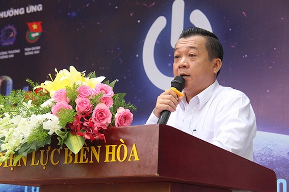 040419-DieuHanhHuongUngGioTraiDat -1.jpg