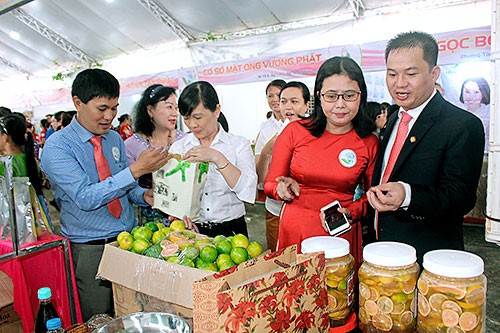 phunusangtao160819.jpg
