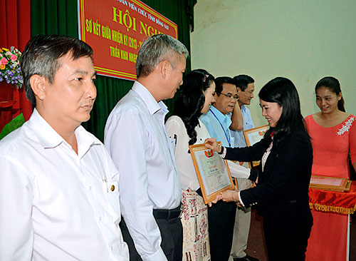 26.05.2016-Lan toa tinh than thi dua yeu nuoc_1.JPG