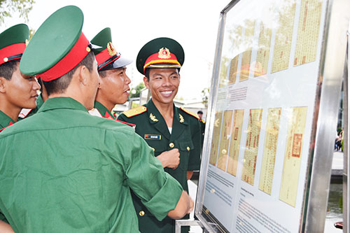 20-7-2016_thamquantrienlam_phu.jpg
