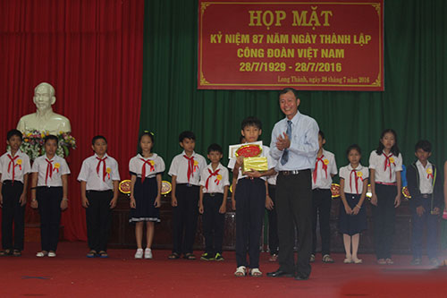 020816-soinoihoatdongkyniem1-quan.JPG