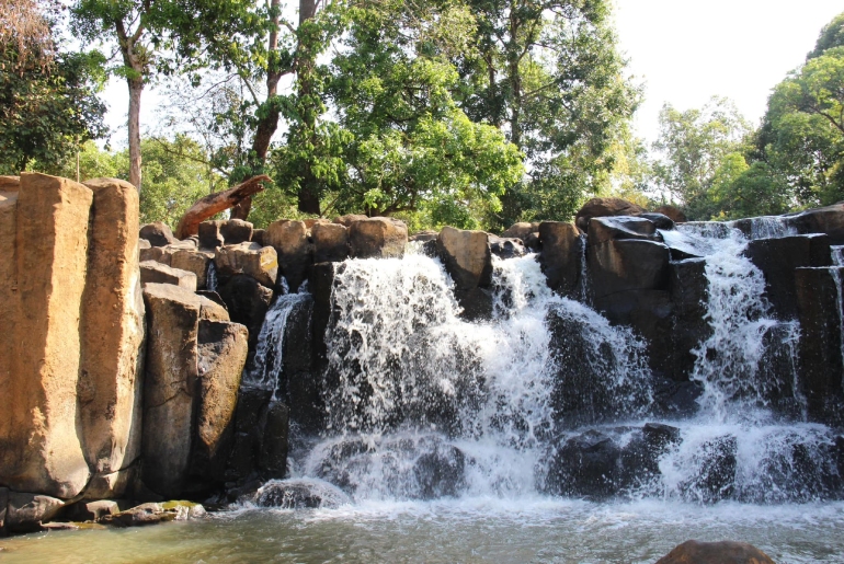 thac dung binh phuoc du lich thu duc 1