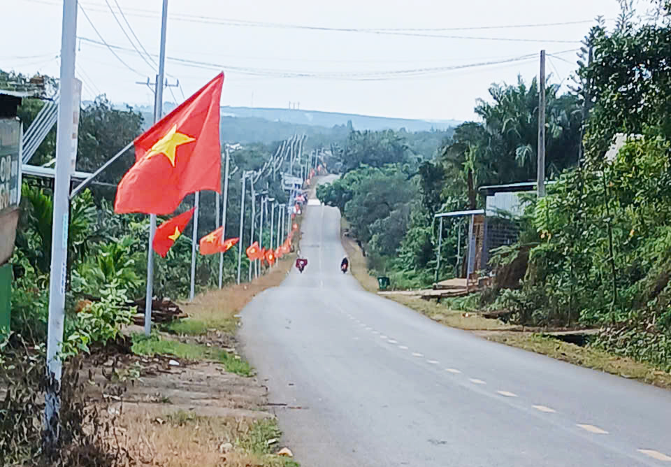 treo co thon doan ket