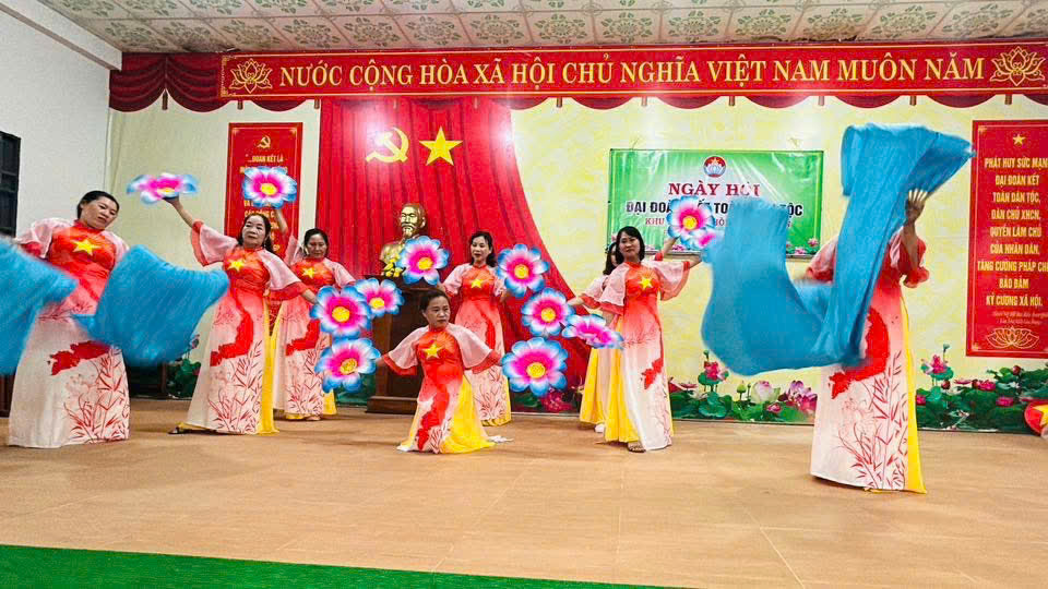 z7231416921236 cb223e489731580cc3af54322a3a528a