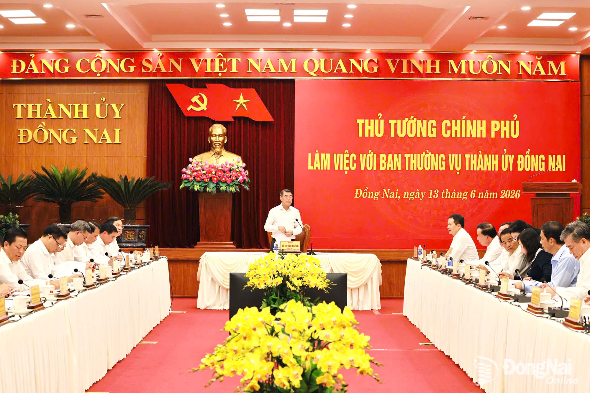 Ủy viên Bộ Chính trị, Thủ tướng Chính phủ Lê Minh Hưng phát biểu chỉ đạo tại buổi làm việc với Ban Thường vụ Thành ủy Đồng Nai. Ảnh: Công Nghĩa