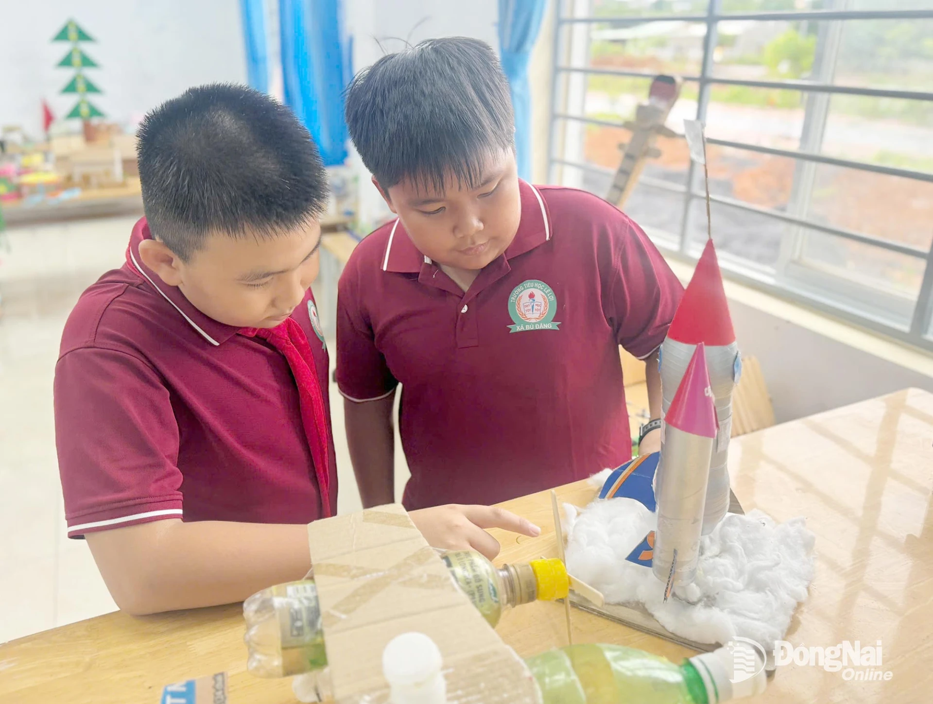 Bù Đăng: Trường tiểu học Lê Lợi - Nuôi dưỡng ý tưởng từ những tiết học STEM