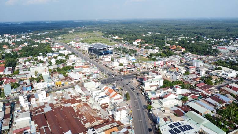 '''''''An aerial view of a city

AI-generated content may be incorrect.'''''''